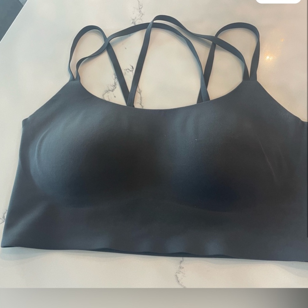 OFFLINE By Aerie Real Me Hold Up!